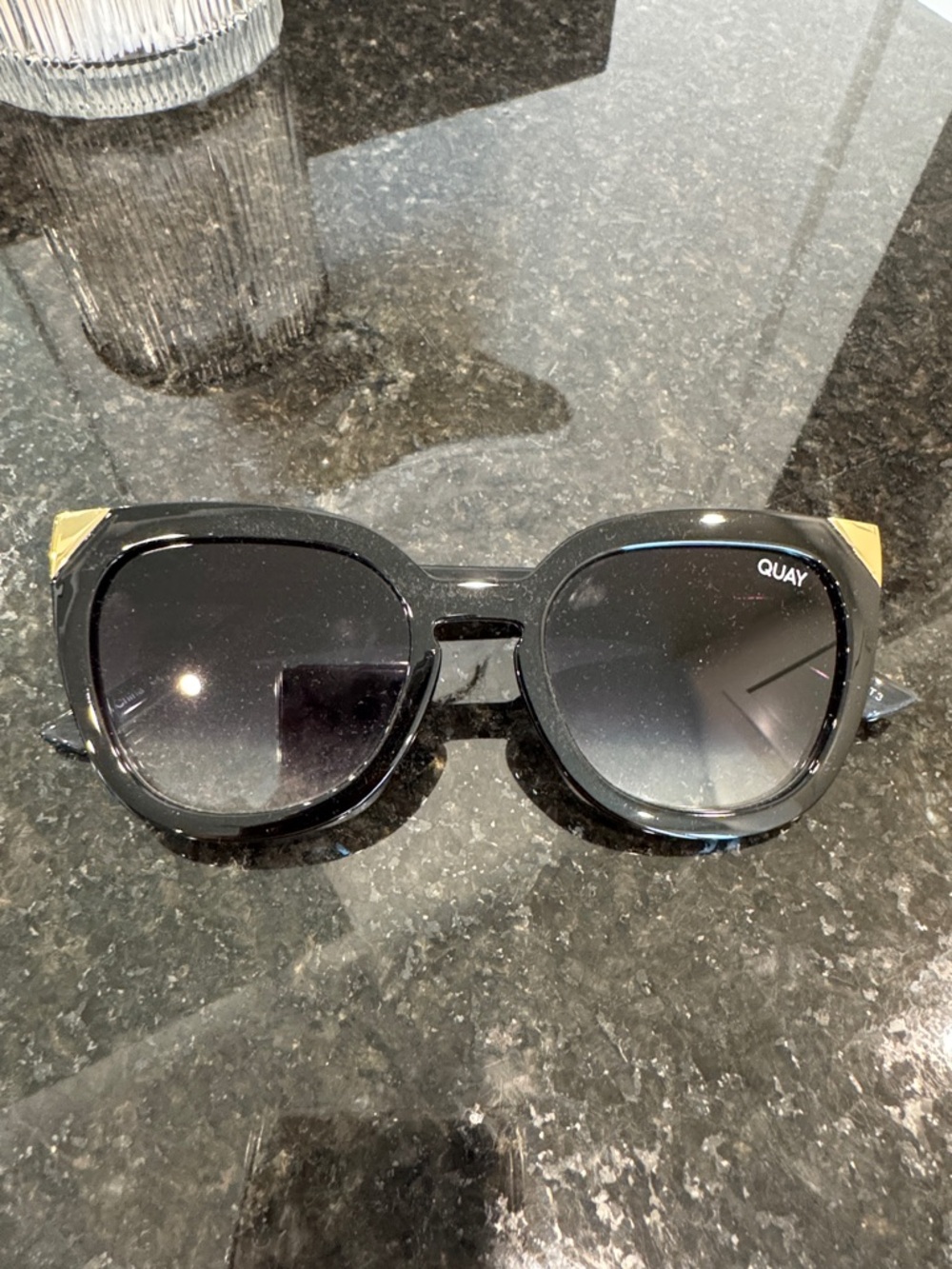 Quay Australia Black Oversized Square Sunglasses with Gold Corner Accents